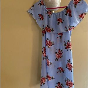 👗Rayon and linen floral  striped pretty dress.